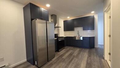 2707 Bergenline Ave in Union City, NJ - Building Photo - Building Photo