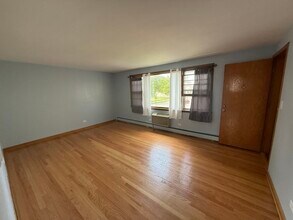 3558 N Nagle Ave in Chicago, IL - Building Photo - Building Photo