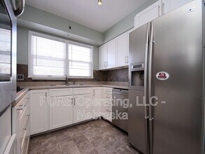 4921 Bancroft St in Omaha, NE - Building Photo - Building Photo