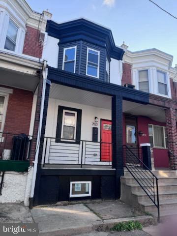 2523 S Felton St in Philadelphia, PA - Building Photo