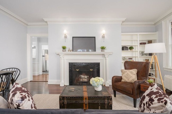 112 Pinckney St, Unit 12A in Boston, MA - Building Photo - Building Photo