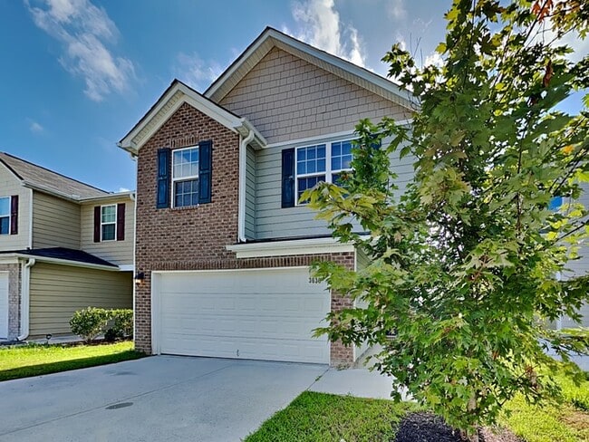 3630 Oakleaf Pass