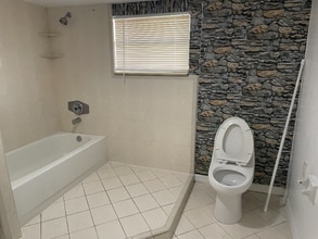 5767 Lakeville Rd in Orlando, FL - Building Photo - Building Photo