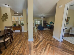 2512 Cove Rd in Navarre, FL - Building Photo - Building Photo