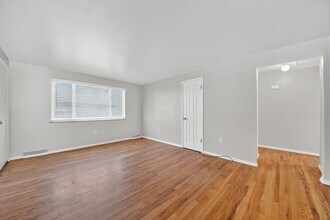 6014 S Prince St in Littleton, CO - Building Photo - Building Photo