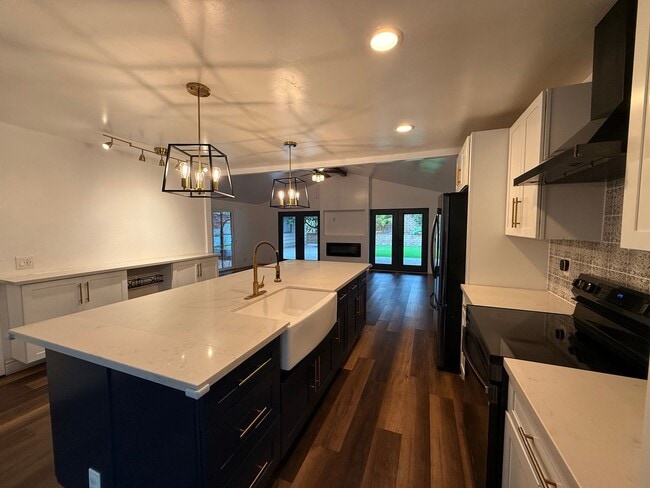 2758 Dusk Dr in San Diego, CA - Building Photo - Building Photo