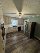 1315 Monte Vista Dr in Gadsden, AL - Foto de edificio - Building Photo