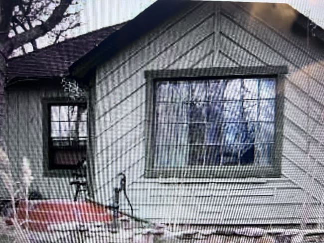 property at 105 E 12th St
