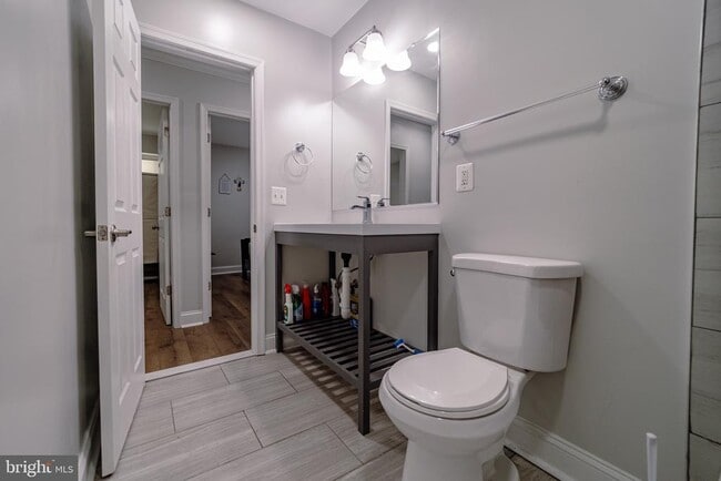 15218 Nottingham Dr in Manassas, VA - Building Photo - Building Photo
