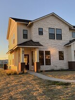 504 Mercado St in Temple, TX - Building Photo