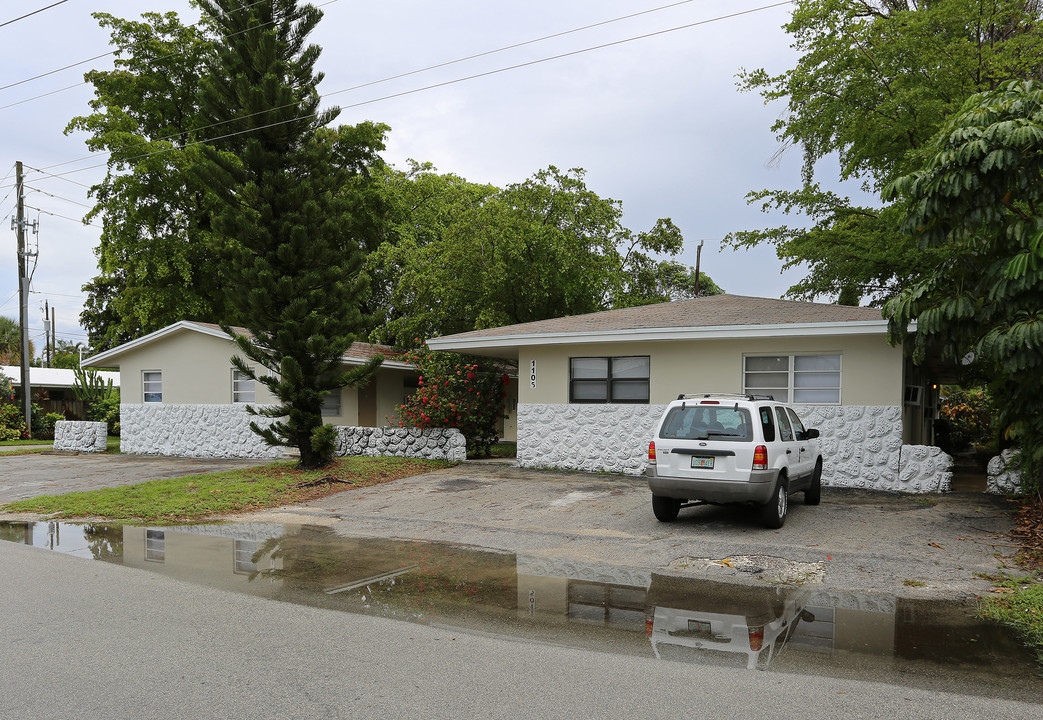 1001-1005 NE 15th St in Fort Lauderdale, FL - Building Photo