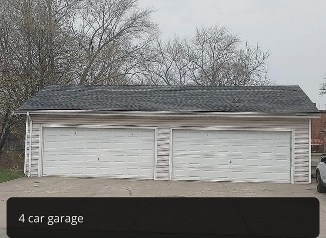 3706 E 131st St in Cleveland, OH - Building Photo - Building Photo