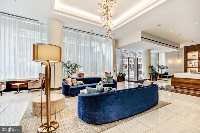 301 S Broad St in Philadelphia, PA - Building Photo - Building Photo