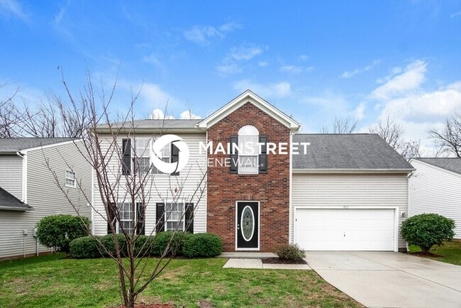 9022 Arbor Creek Dr in Charlotte, NC - Building Photo - Building Photo