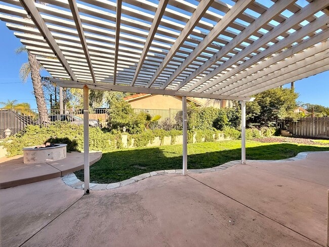 1606 S Tulip St in Escondido, CA - Building Photo - Building Photo