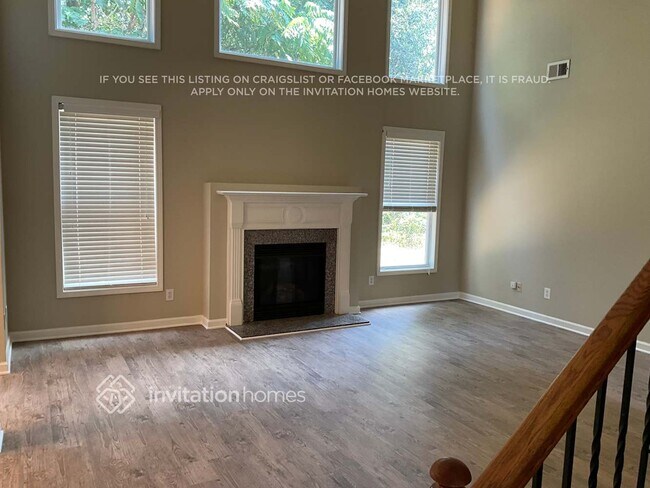 1917 Peach Shoals Cir in Dacula, GA - Foto de edificio - Building Photo