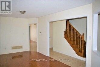 3022 Mission Hill Dr in Mississauga, ON - Building Photo - Building Photo