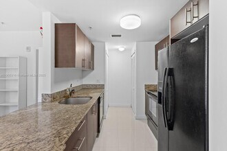 2701 SW 3rd Ave in Miami, FL - Building Photo - Building Photo