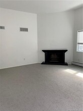 11 Byrne Ct in Farmington, CT - Building Photo - Building Photo