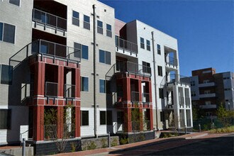 Benedict Park Place in Denver, CO - Foto de edificio - Building Photo