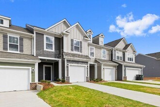 2881 Yeager Dr NW in Concord, NC - Building Photo - Building Photo