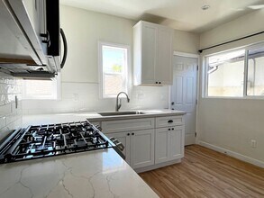 584 Cypress Ave in Los Angeles, CA - Building Photo - Building Photo