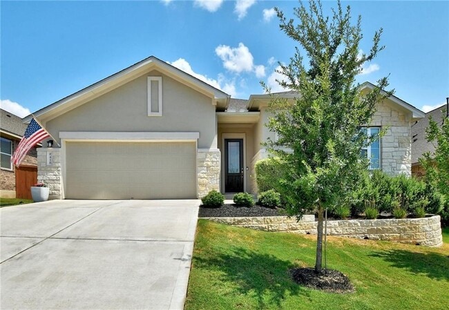 416 Peakside Cir in Dripping Springs, TX - Building Photo - Building Photo