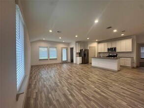 7722 Robert Ln in Arcola, TX - Building Photo - Building Photo