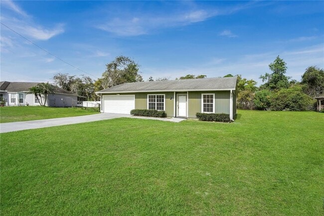 617 4th Ave N in Deltona, FL - Building Photo - Building Photo