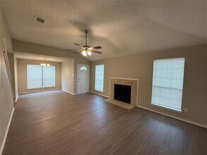 10308 Wood Heights Dr in Dallas, TX - Building Photo - Building Photo
