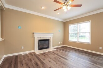 5125 Casland Dr in Raleigh, NC - Building Photo - Building Photo