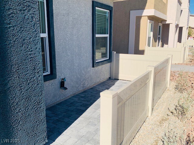 property at 1918 Alouette Vis St