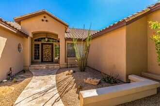 14040 S 24th Way in Phoenix, AZ - Building Photo - Building Photo