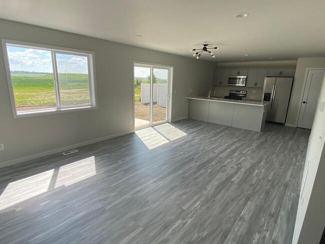 property at 1551-1555 47th Loop