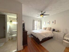 9 Amaranth Ave, Unit 1 in Medford, MA - Building Photo - Building Photo