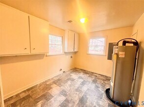 4624 Hickory Signpost Rd in Williamsburg, VA - Building Photo - Building Photo