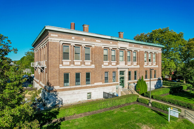 Grant School Lofts