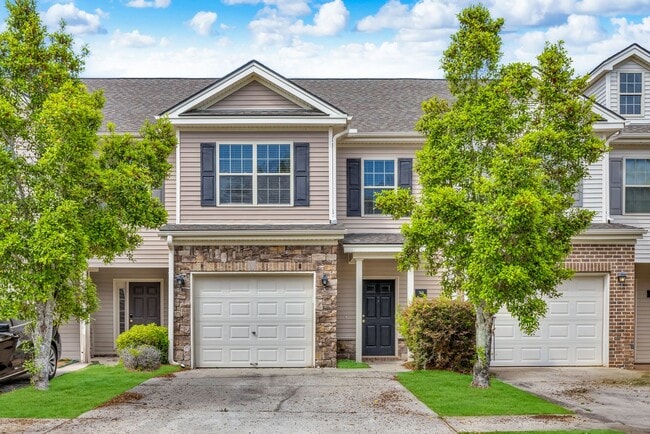 property at 765 Canyon Oak Loop