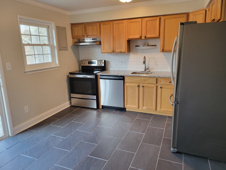5 Wildwood Dr, Unit #2D in Wappingers Falls, NY - Building Photo