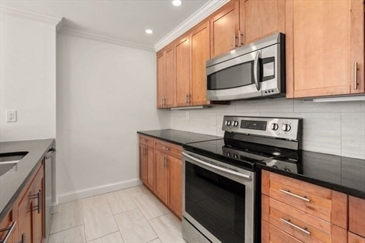 property at 183 Oak St