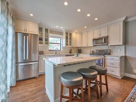 1251 S Federal Hwy in Boca Raton, FL - Building Photo