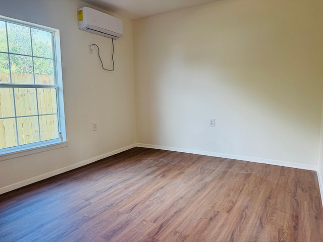 39 W 9th St in San Angelo, TX - Building Photo - Building Photo