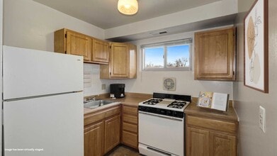 Barclay Square Apartments in Baltimore, MD - Foto de edificio - Building Photo