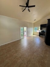 66 E McFarlane Dr in Ventura, CA - Building Photo - Building Photo