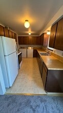 727 8th St NE in Auburn, WA - Building Photo - Building Photo