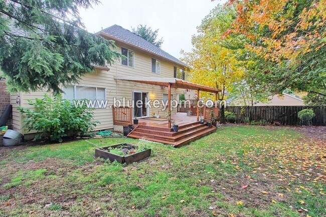 17208 SE Fisher Dr in Vancouver, WA - Building Photo - Building Photo