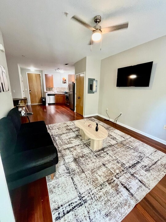 898 Oak St SW in Atlanta, GA - Building Photo