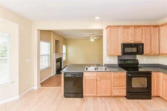 3320 Crutchfield Pl in Charlotte, NC - Building Photo - Building Photo