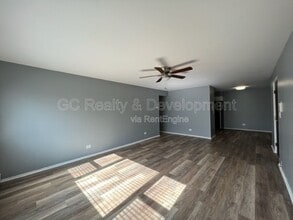 316 N Warwick Ave in Westmont, IL - Foto de edificio - Building Photo