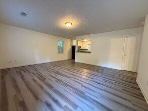 1030 Nash Ct in Bogart, GA - Building Photo - Building Photo